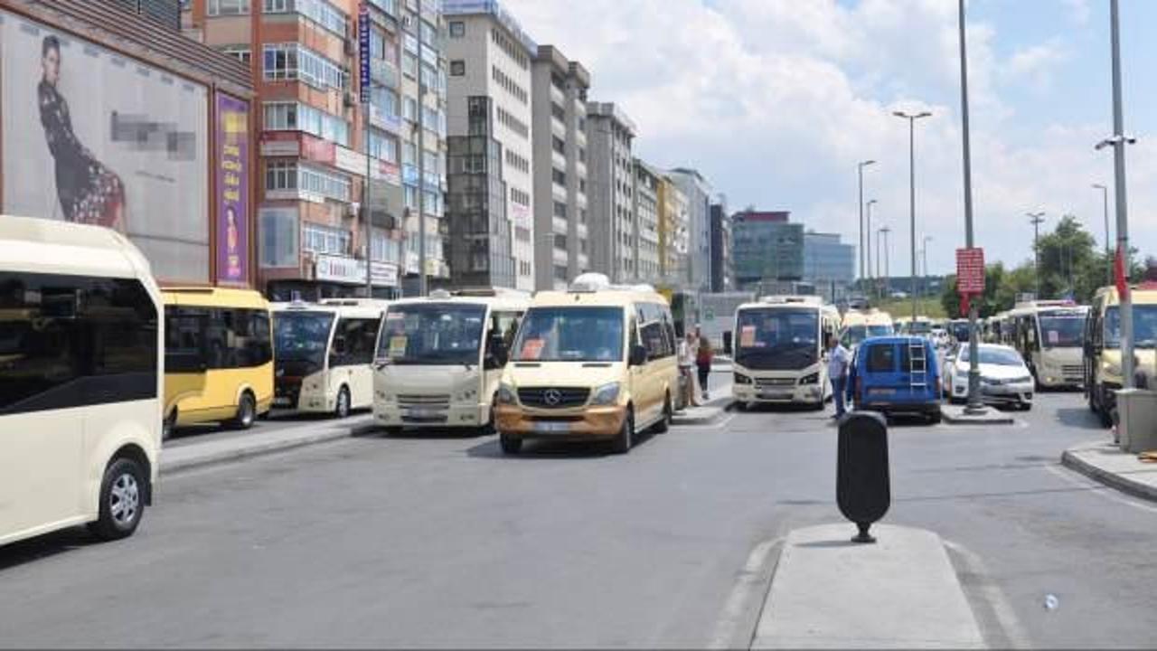İstanbul'da minibüsçülerden yüzde 35 zam ve ilave 6 koltuk talebi