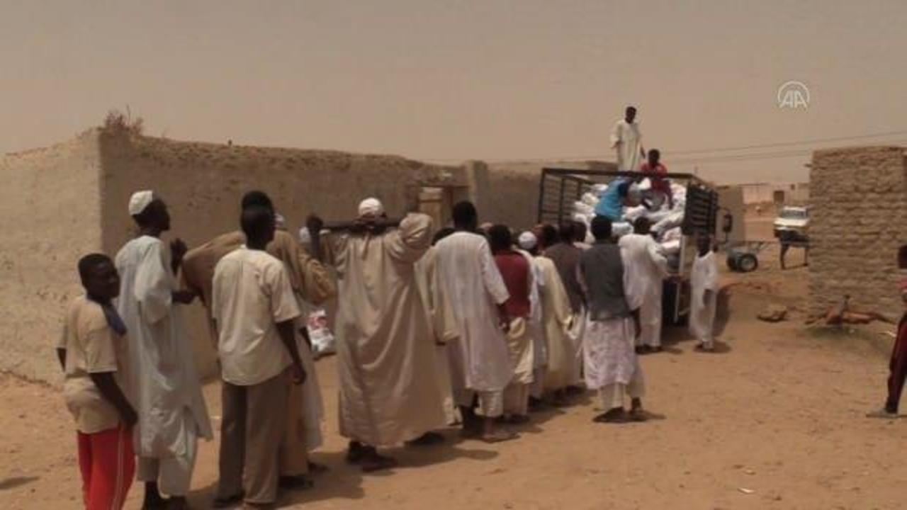 Türkiye Diyanet Vakfı, Sudan'da sel mağduru 700 aileye yardım dağıttı
