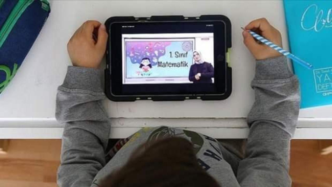 AK Parti'den öğrencilere tablet müjdesi