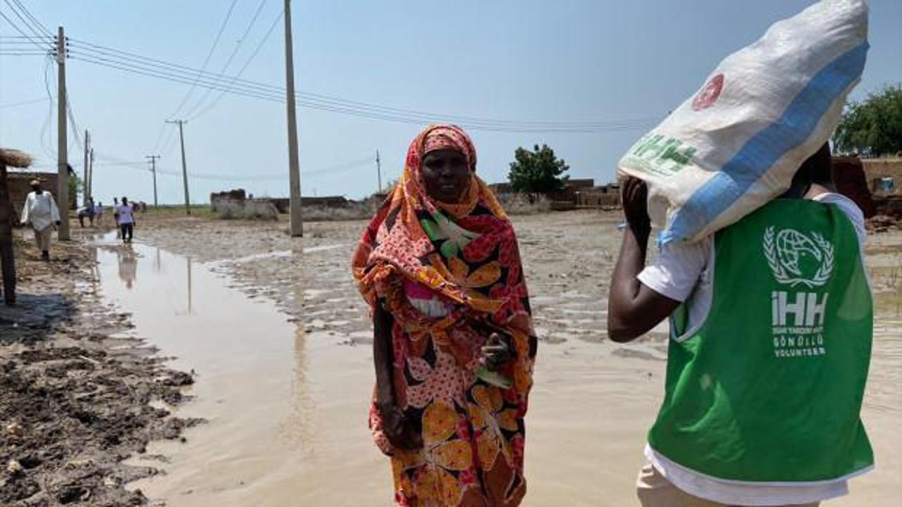 Türkiye'nin Sudan'a yardım seferberliği devam ediyor