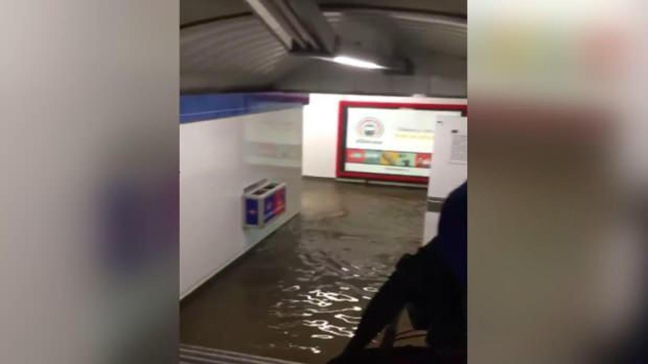İspanya’da metro istasyonları su altında kaldı