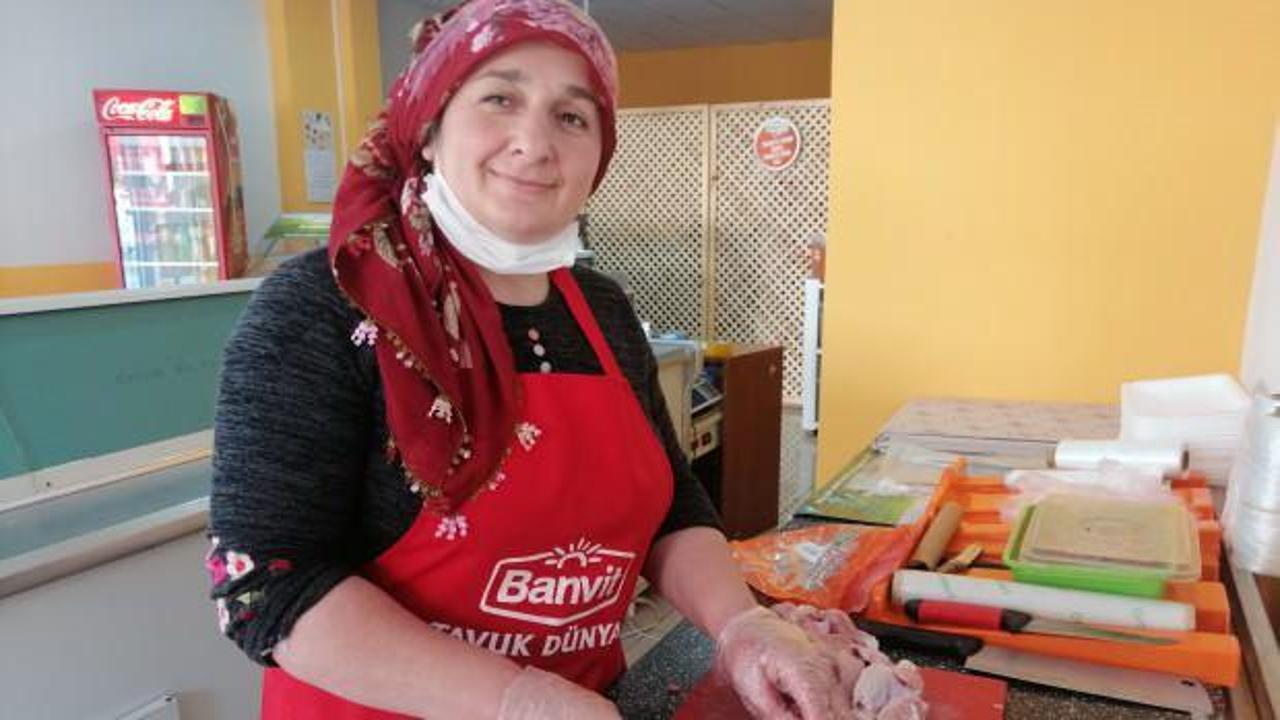 Kadın kasap g&ouml;renleri şaşırtıyor