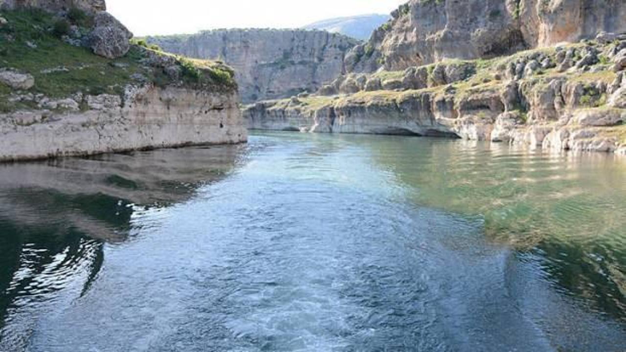 Karasu Nehri'nden ekonomiye "enerji" akıyor