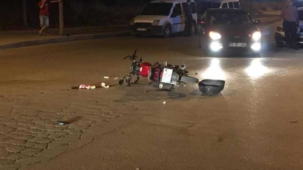 Kask takmayan motosiklet sürücüsü ölümden döndü