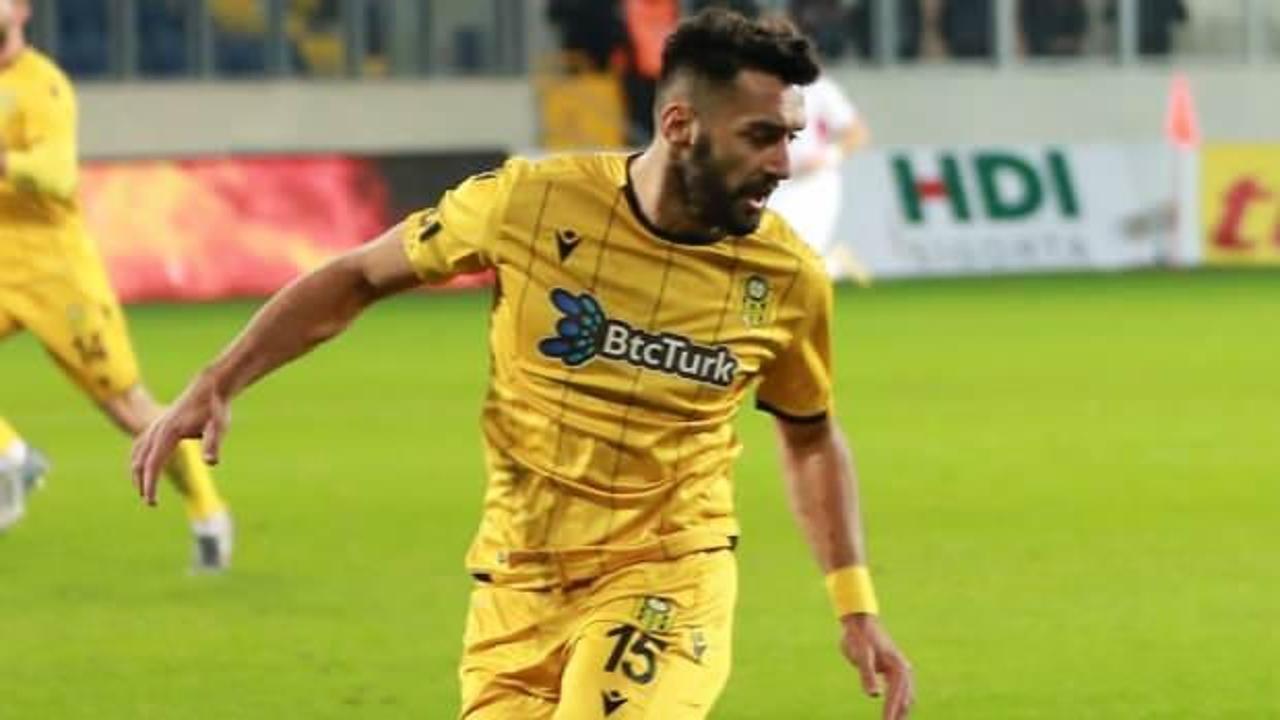 Malatyaspor'da Mustafa Akbaş’a 'takım bul' dendi
