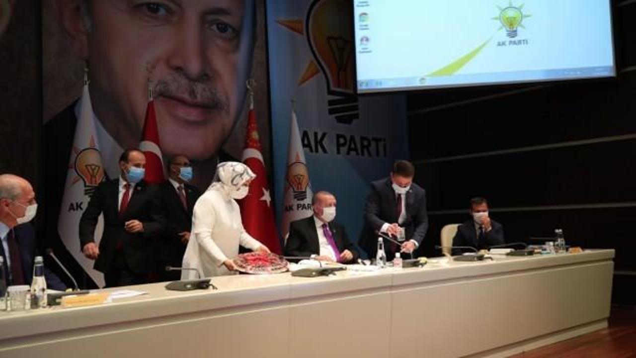 Erdoğan’a MKYK toplantısında kayısılı teşekkür