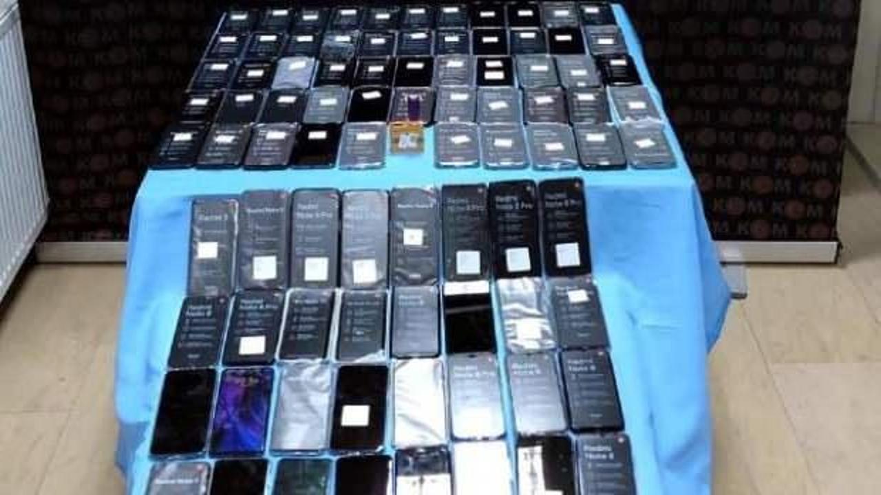250 bin liralık kaçak cep telefonu ele geçirildi!