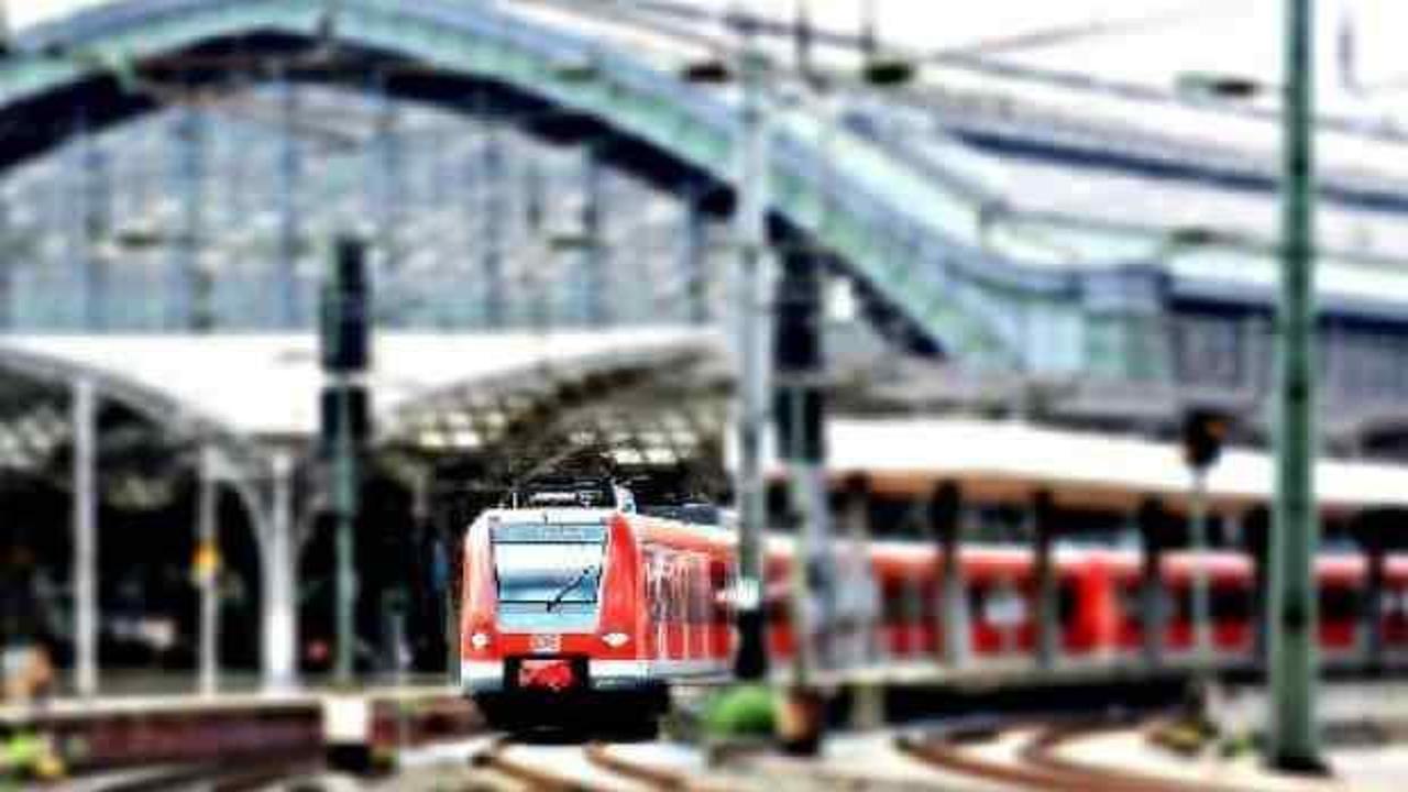 Köln’de terör alarmı, trende bomba bulundu