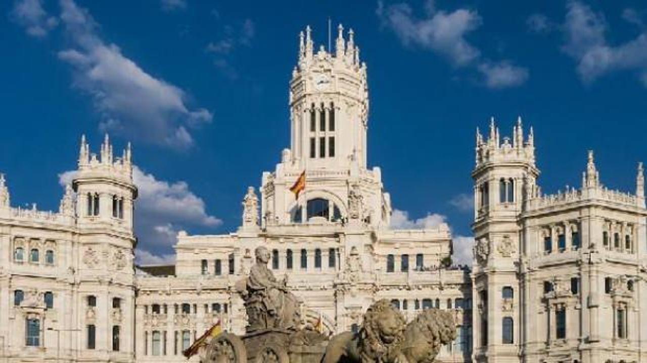 Madrid’de yeni koronavirüs kısıtlamaları geliyor