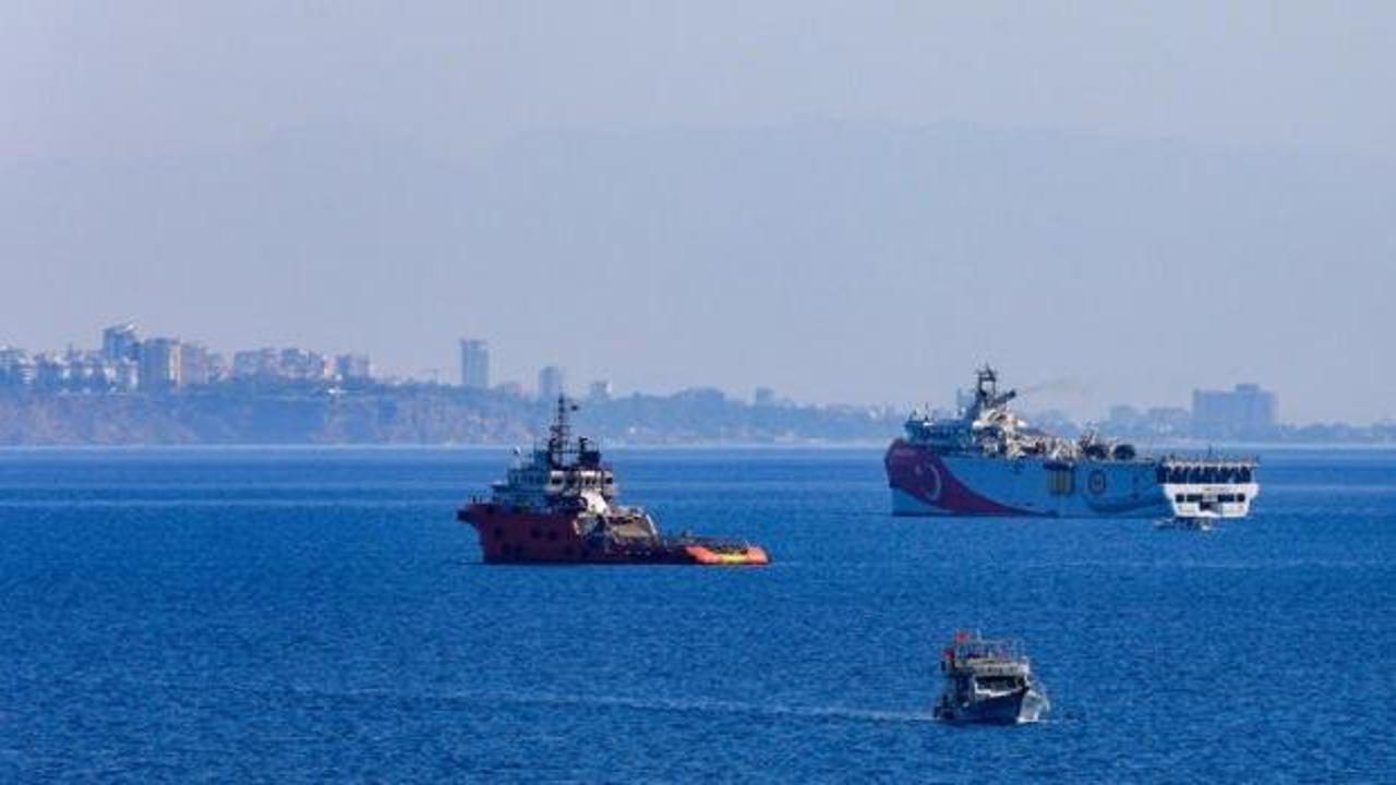 NAVTEX ilanları sonrası Oruç Reis limandan ayrıldı