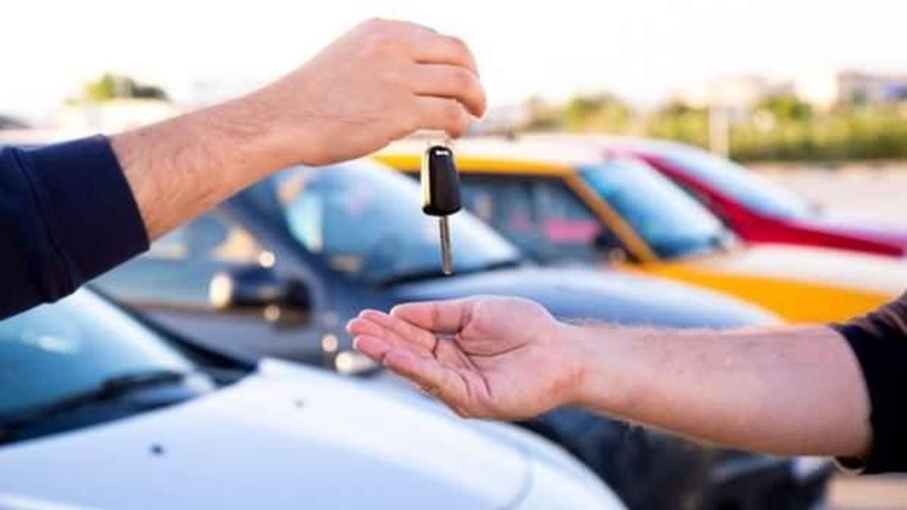 Otomobil satışları yıllık yüzde 101,9 arttı