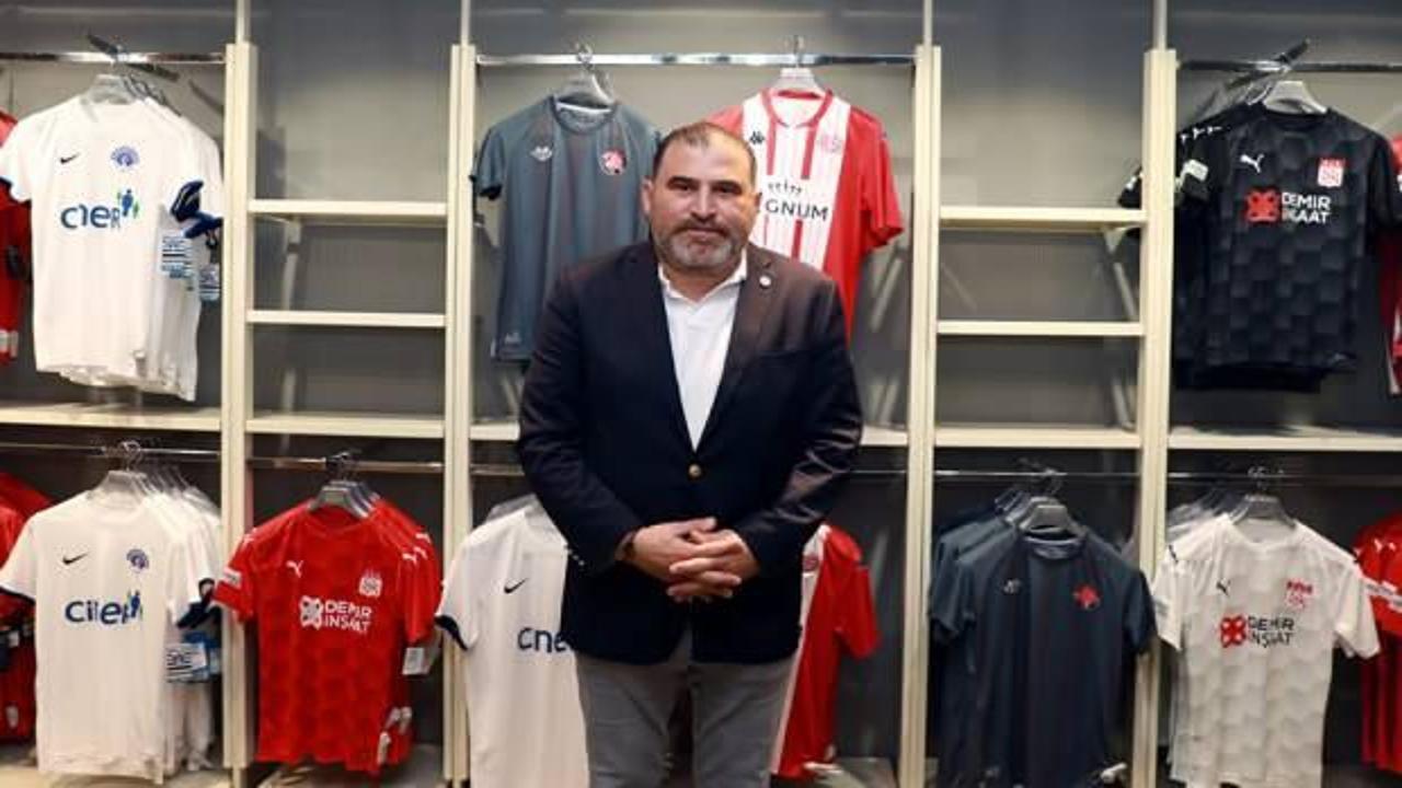 Süper Lig ekiplerinin formalarının Fenerium'da satışı başladı