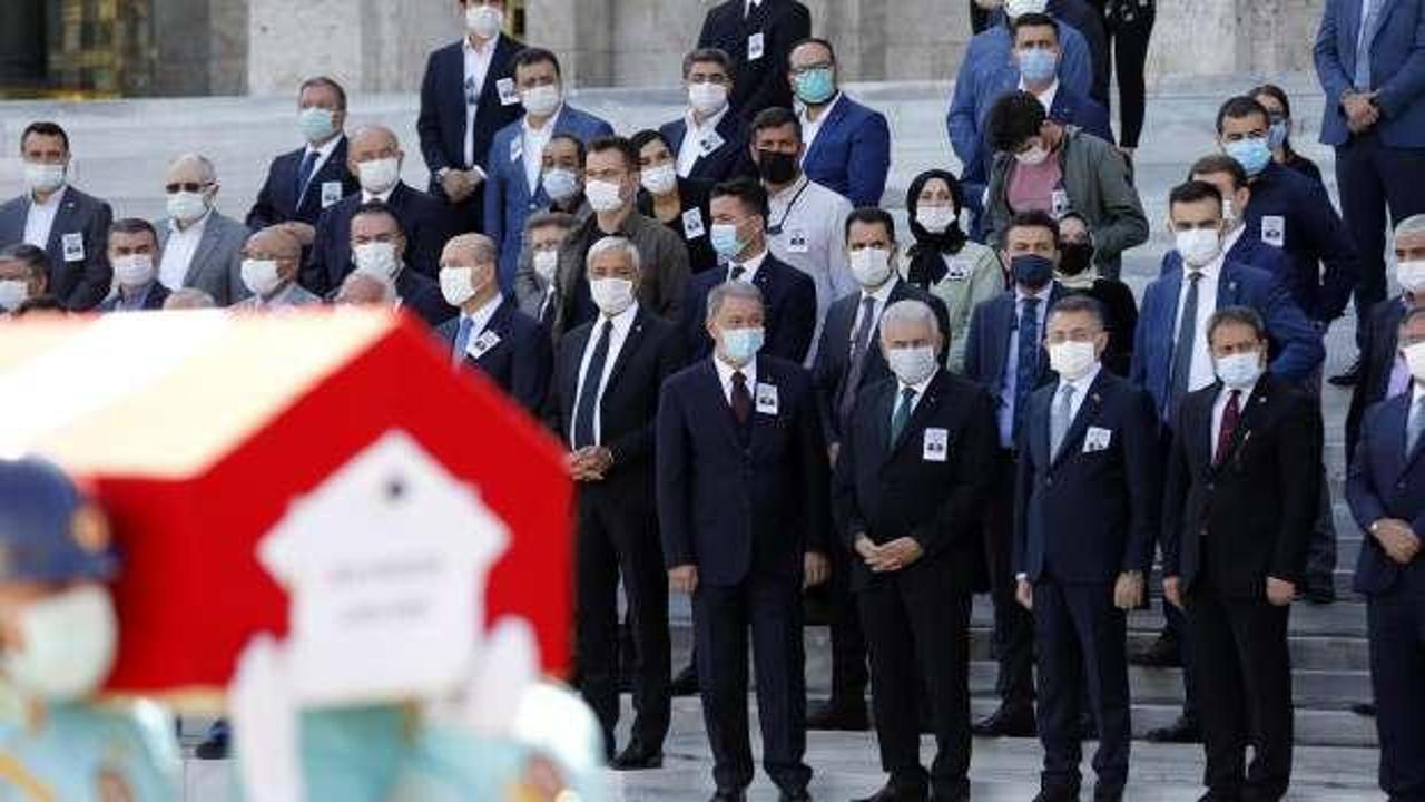 Vefat eden eski Bakan Zeki Ergezen i&ccedil;in TBMM'de t&ouml;ren