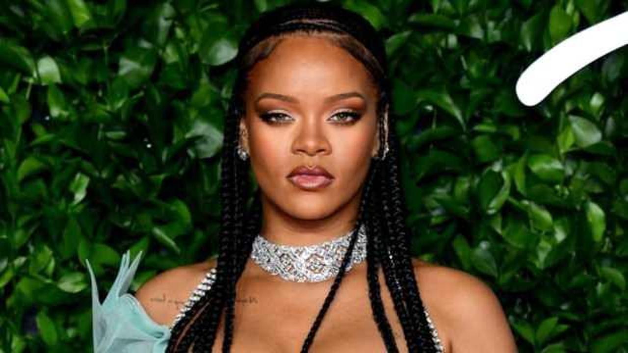 Rihanna Müslümanlardan özür diledi: Böyle bir şey asla tekrarlanmayacak