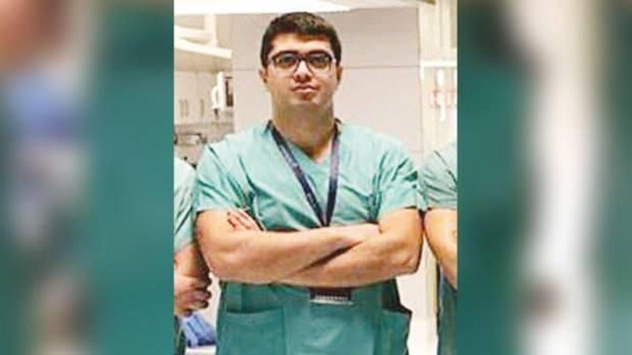 Koronavirüsü atlatan doktor ilk mesai sonrası hayatını kaybetti