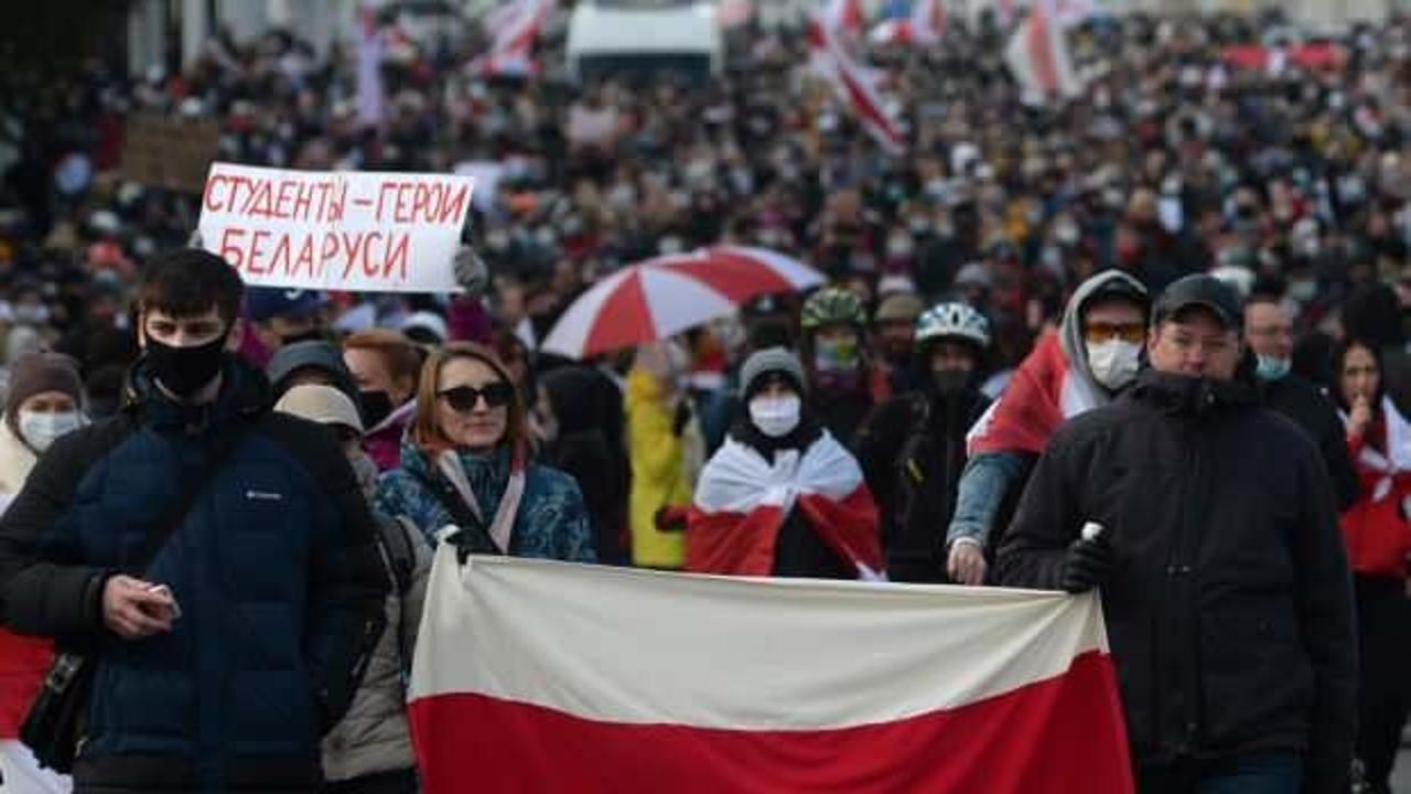 Belarus'ta protestocular ile polis arasında arbede
