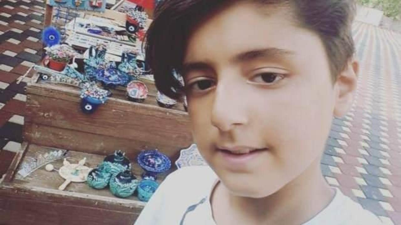 Bisikletle direğe &ccedil;arpan &ccedil;ocuk, 12 g&uuml;nl&uuml;k yaşam m&uuml;cadelesini kaybetti