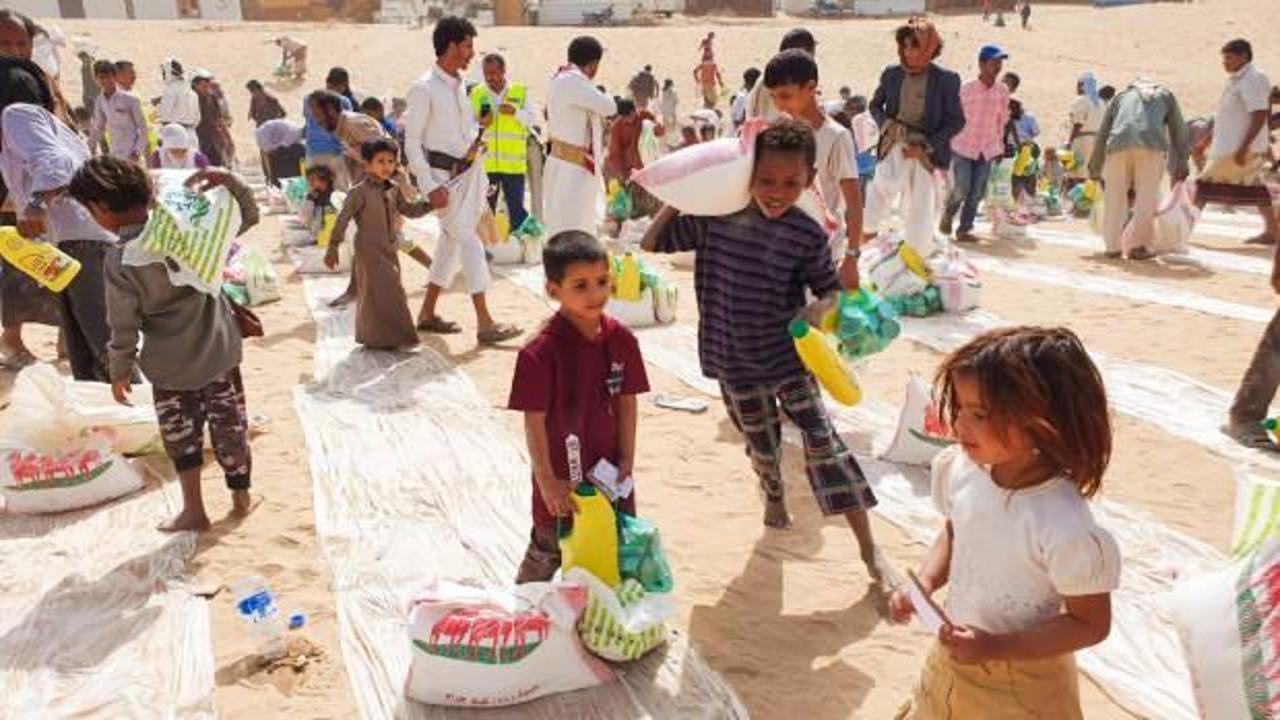 Kıtlıkla mücadele eden Yemen'e Paylaş'tan insani yardım