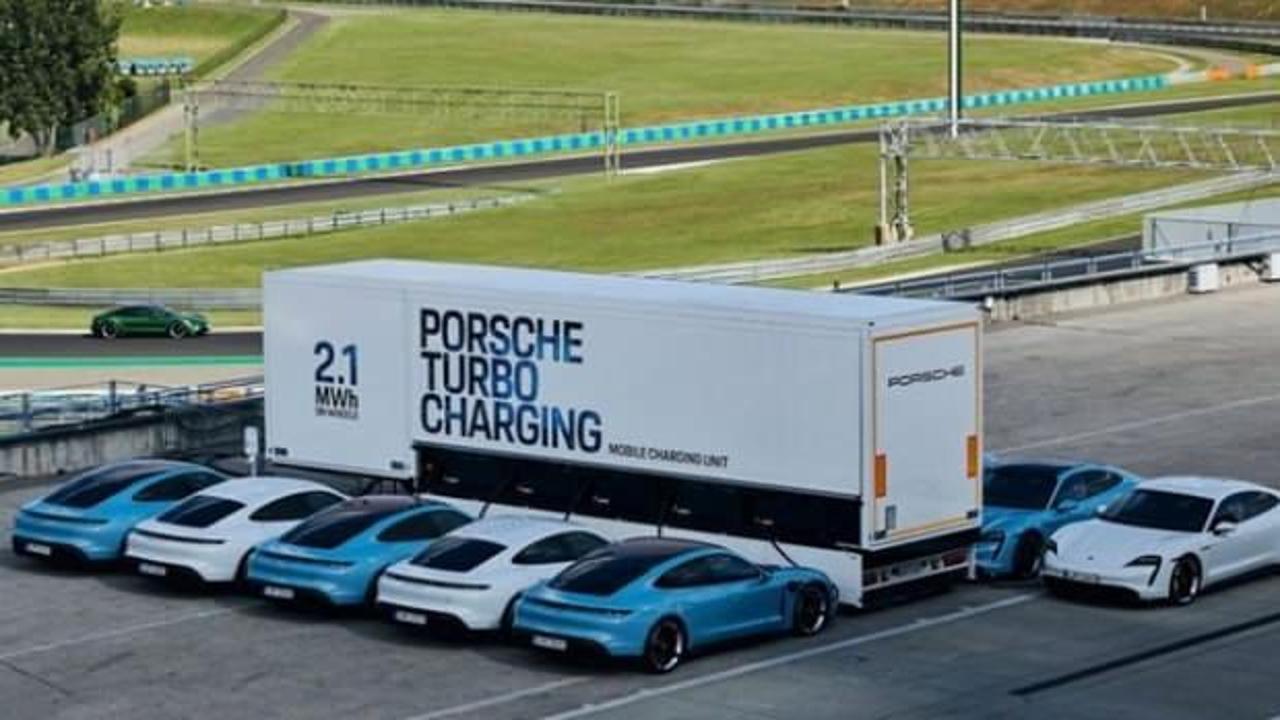 Porsche'den şarj sorununa mobil çözüm