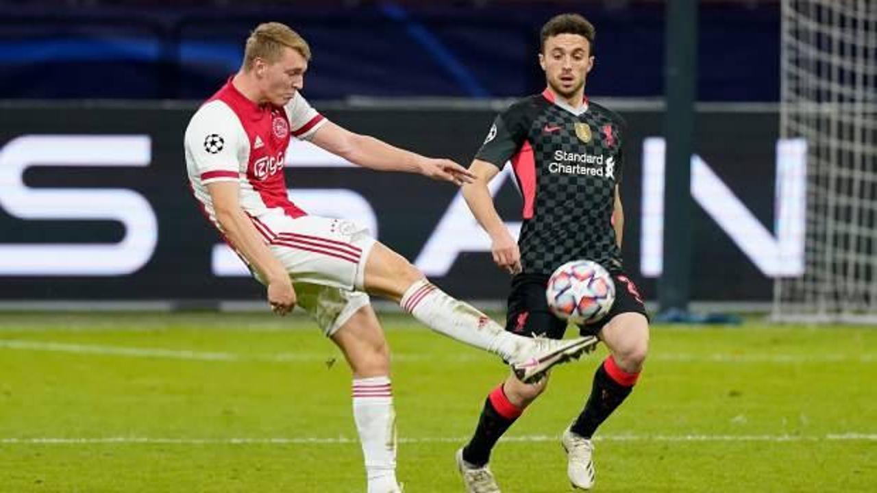 Ajax kendini vurdu! Liverpool kazandı