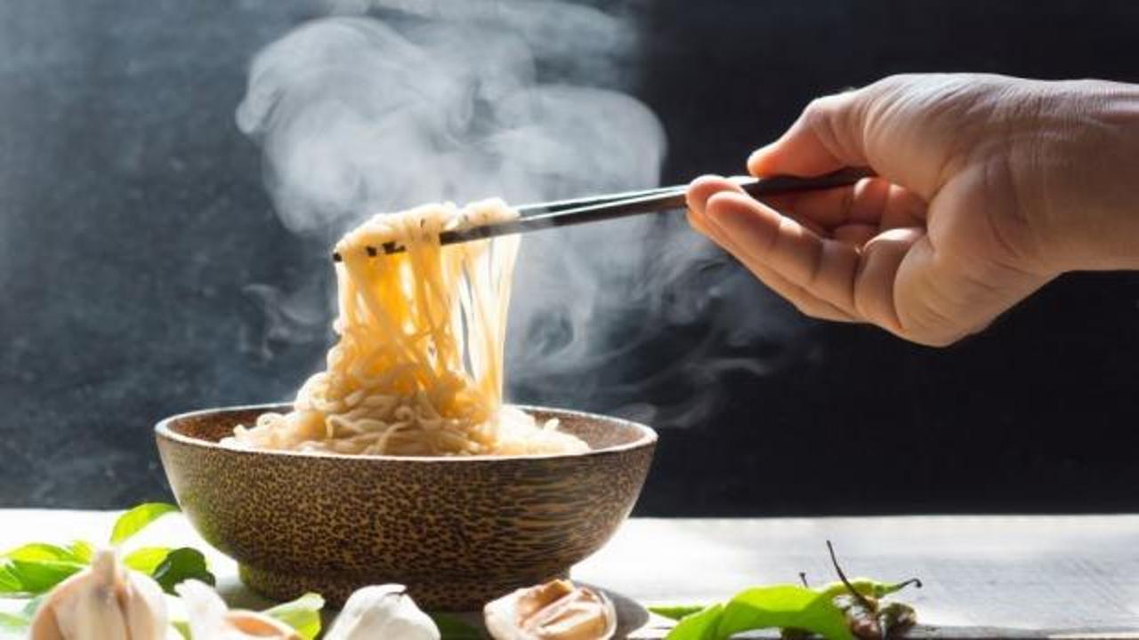 Çin’de ‘noodle’ faciası! Hepsi hayatını kaybetti..
