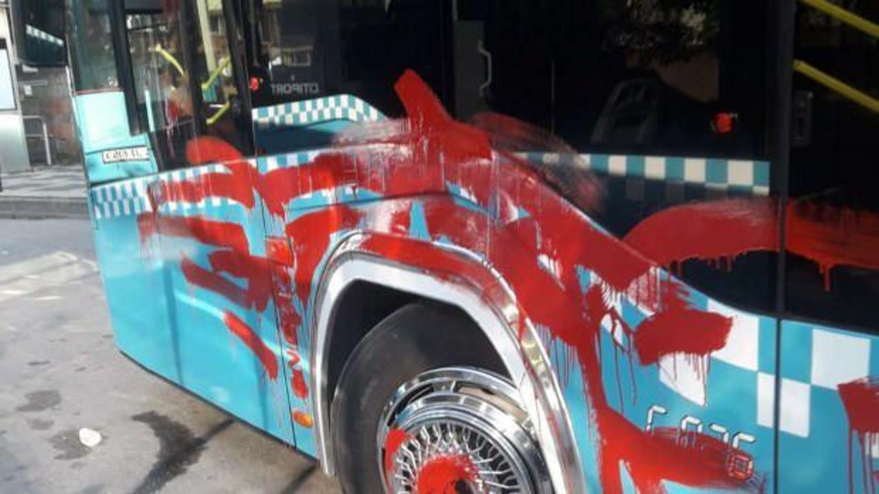 Otobüse alınmayan kadın taksiyle takip edip otobüsü kırmızıya boyadı