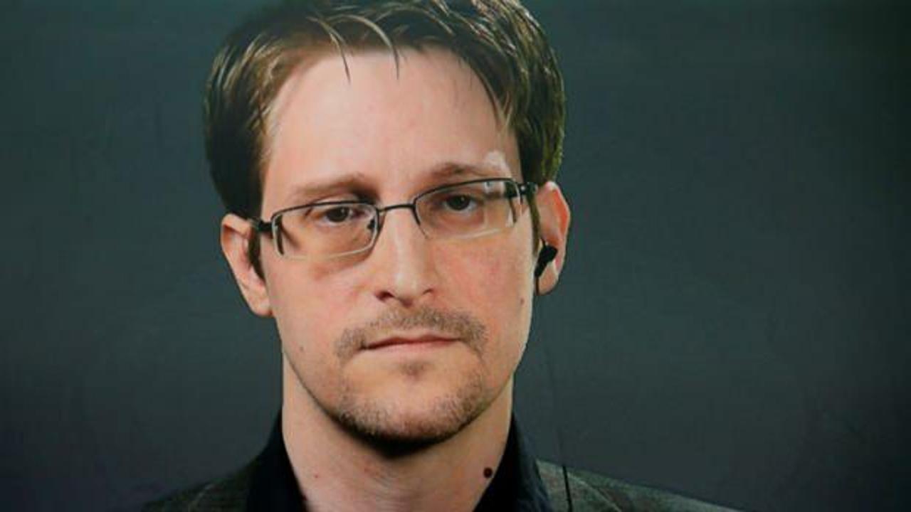 Rusya, Edward Snowden'e da�im�i �ikamet �izn�i verdi�