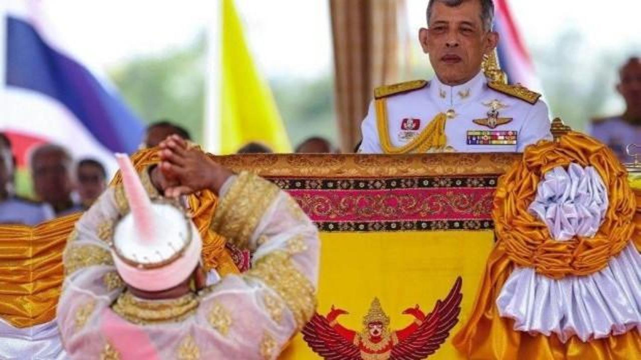 Tayland Kralı Maha Vajiralongkorn karantinada