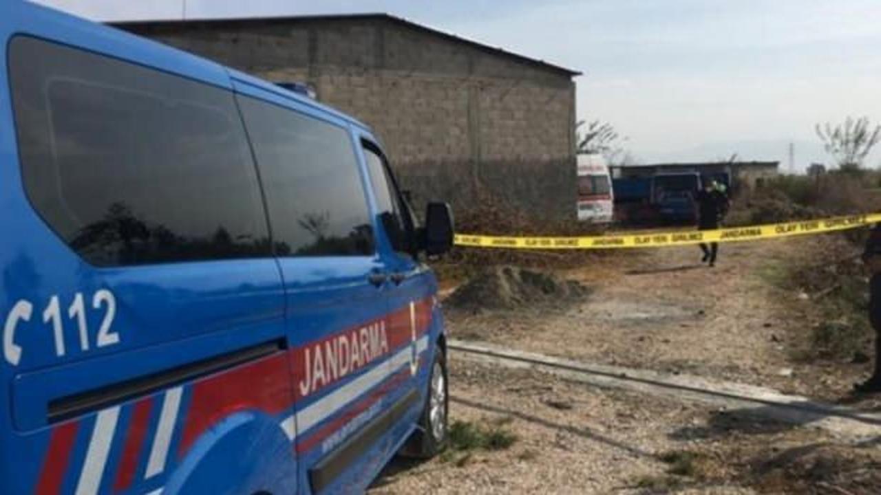 Ağa&ccedil; kesme kavgasında kan d&ouml;k&uuml;ld&uuml;