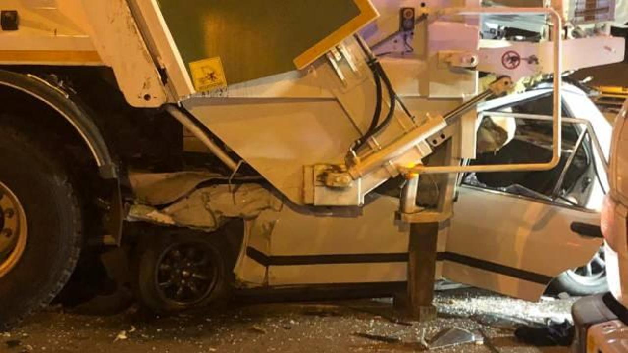 Ankara’da otomobil çöp kamyonuna çarptı: 1 ölü