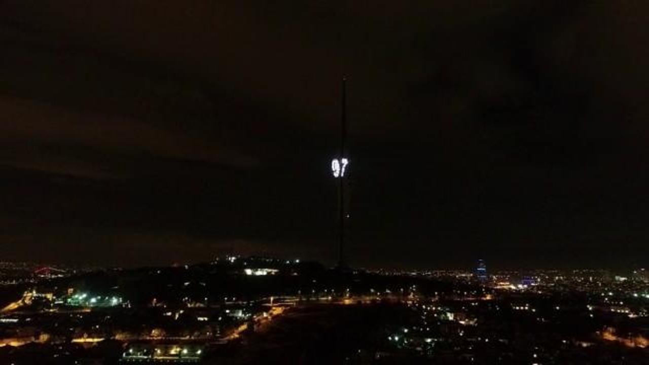 Çamlıca Kulesi'nde 29 Ekim Cumhuriyet Bayramı'na özel ışık gösterisi
