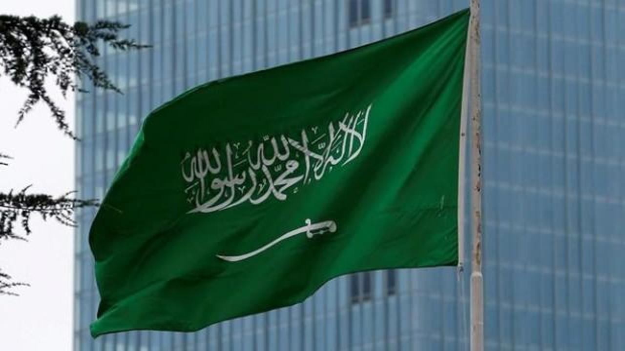 Suudi Arabistan "kefillik sistemi"ni kaldırıyor