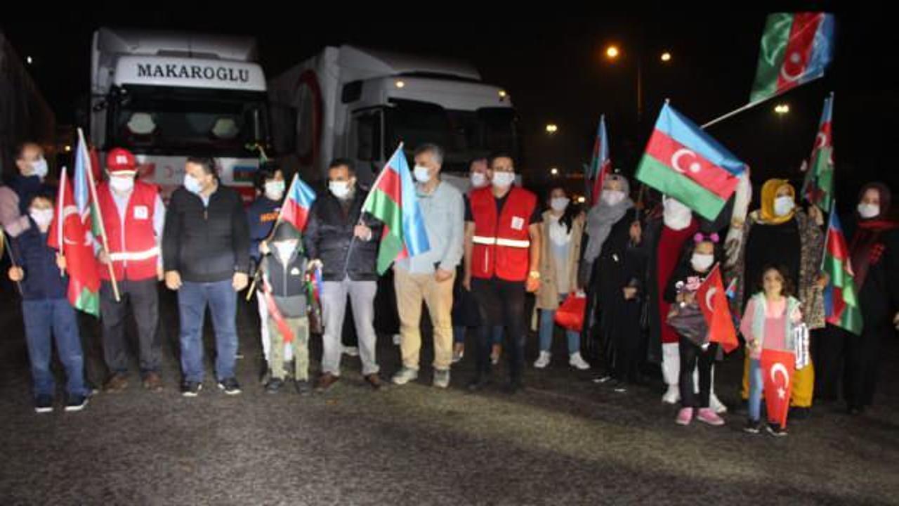 Türkiye’den Azerbaycan’a 11 tır yardım