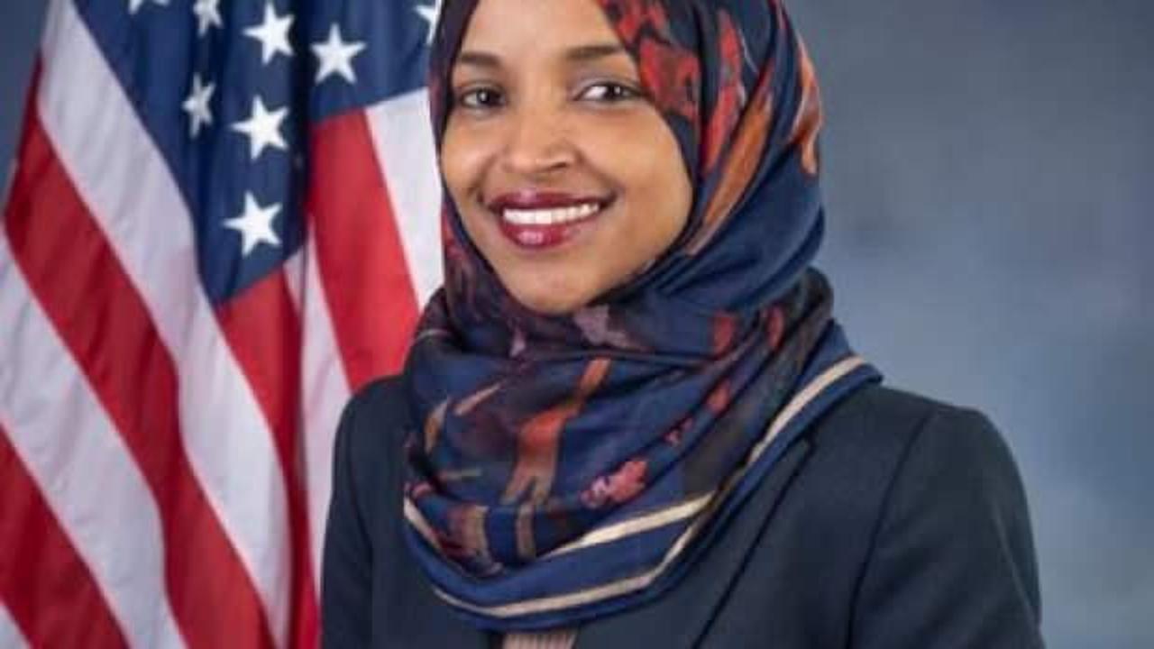 ABD’nin ilk kadın Müslüman vekillerinden İlhan Omar yeniden seçildi