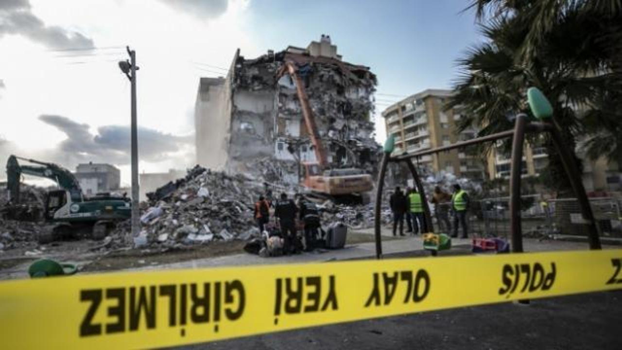 İzmir'de 214 ağır hasarlı bina tespit edildi
