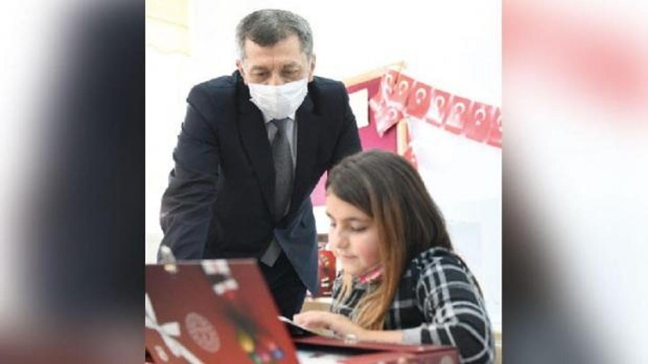 Ziya Selçuk: 'Siber saldırı zannettik, meğer bizim öğrencilermiş'