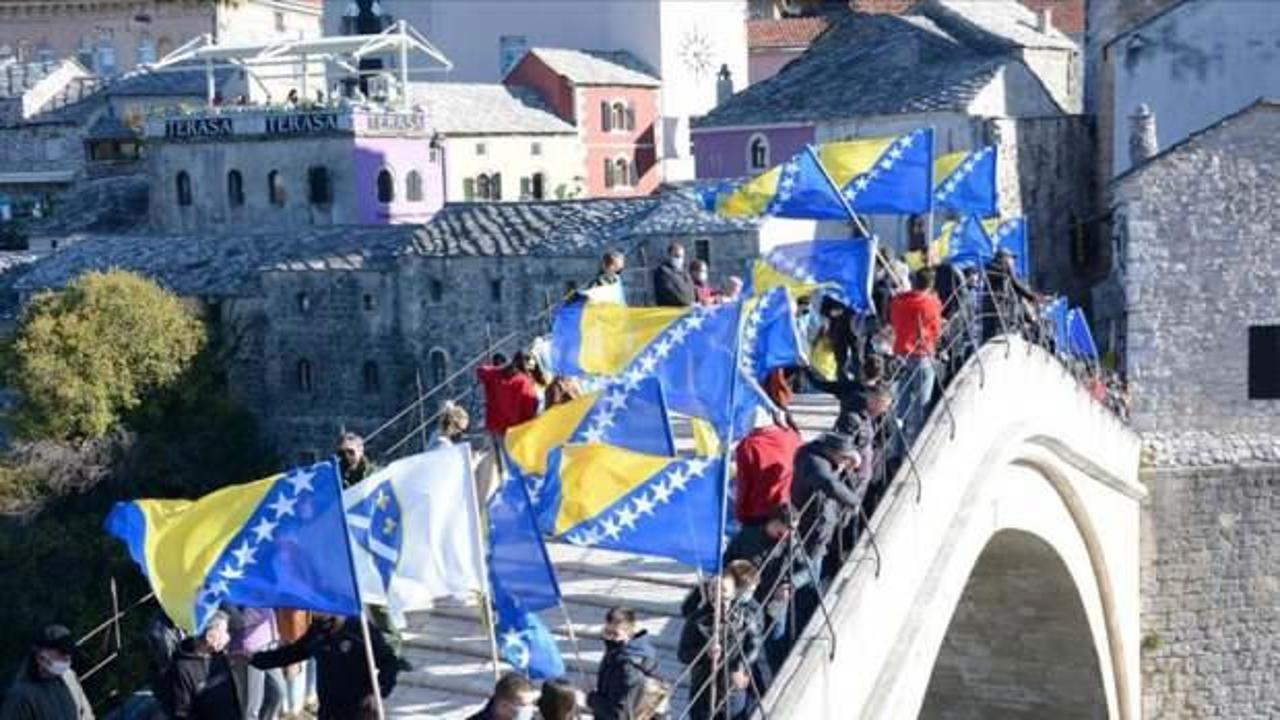 Mostar Köprüsü'nün yıkılışının 27. yılında anma töreni düzenlendi