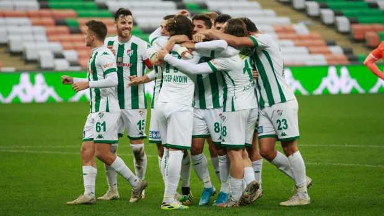 Bursaspor 3 puanı 90'da kaptı!