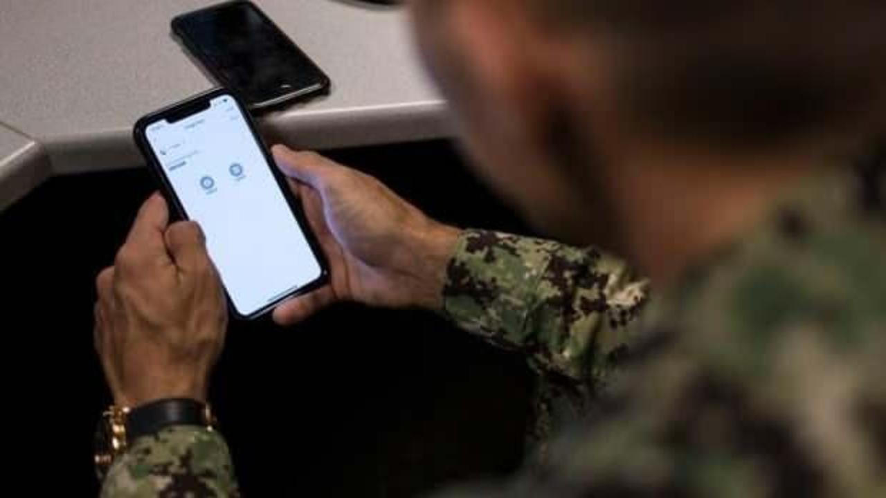 ABD ordusunun telefon uygulamalarından veri topladığı iddia edildi