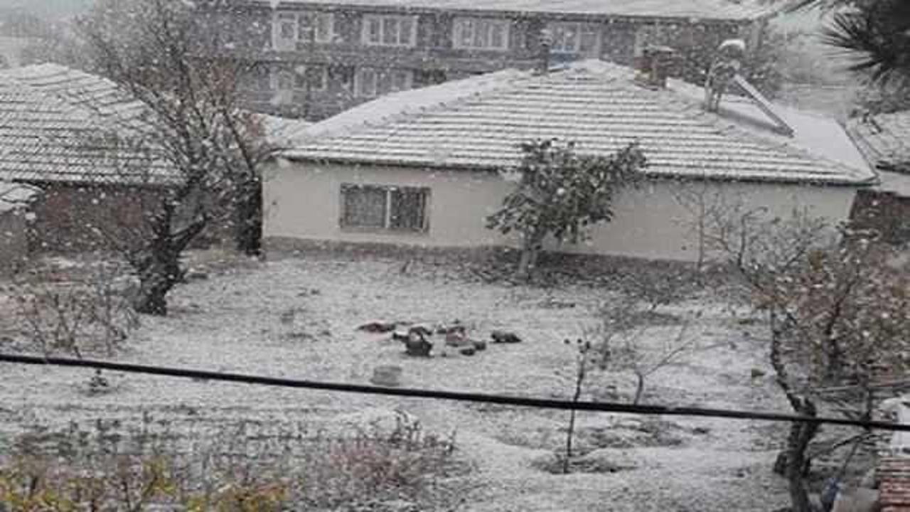 Kırıkkale'de mevsimin ilk karı yağdı