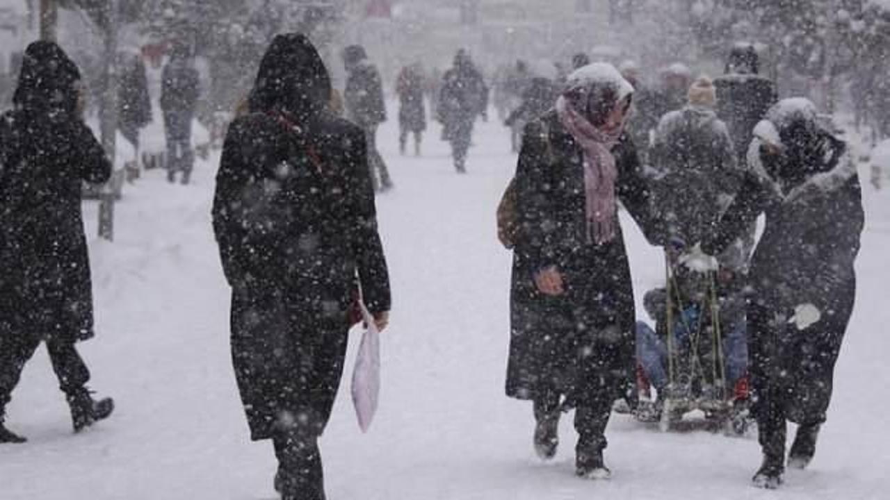 Meteoroloji'den peş peşe uyarılar! O illerimize kar geliyor...