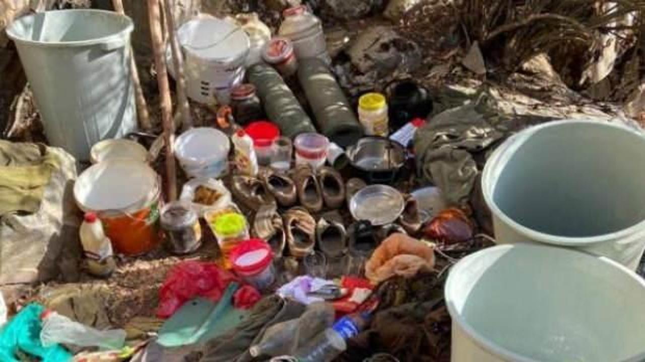 Teröristlere ait yaşam malzemeleri ele geçirildi
