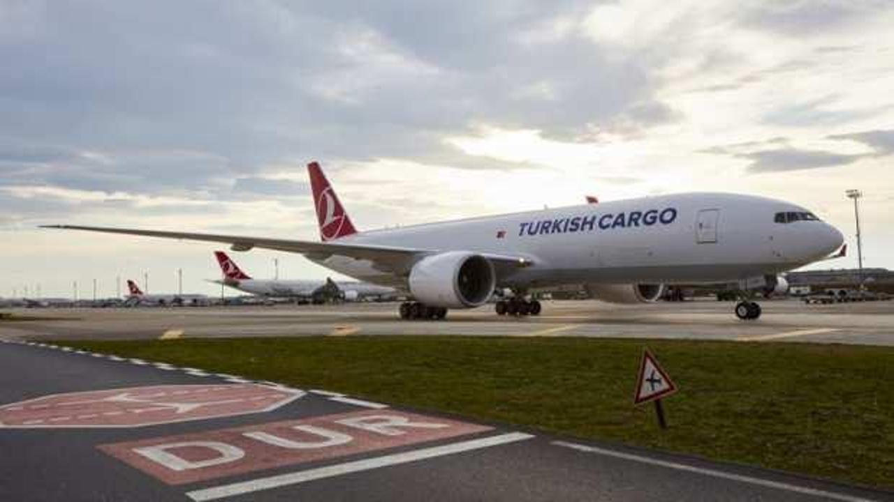 Turkish Cargo, COVID-19 aşılarını taşımaya başladı