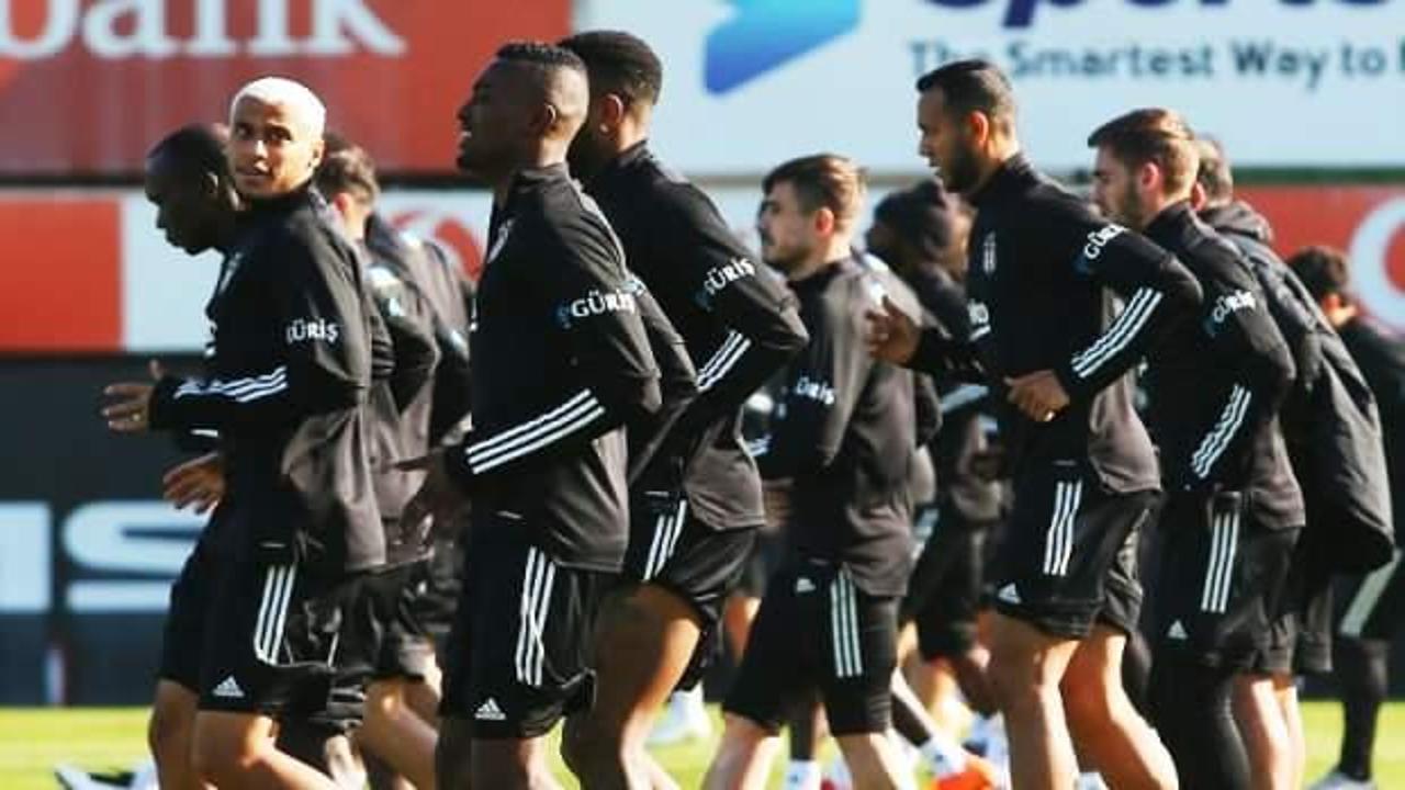 Beşiktaş'a derbi öncesi 5 müjde birden!