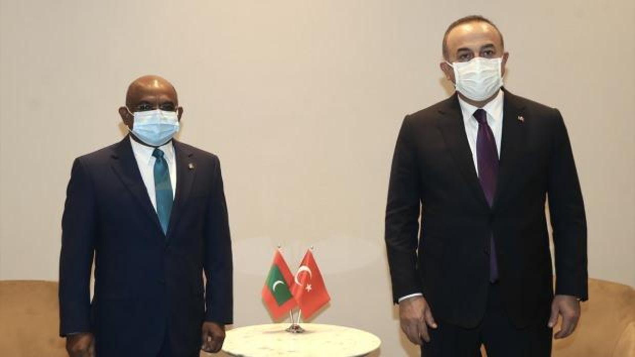Dışişleri Bakanı Çavuşoğlu, Maldivler Dışişleri Bakanı Abdullah Shahid ile görüştü