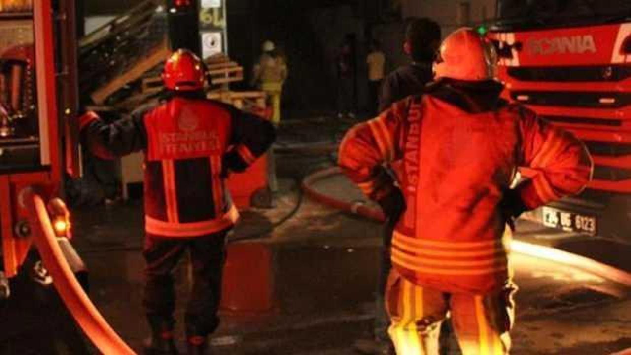 İstanbul'da otel inşaatında yangın çıktı