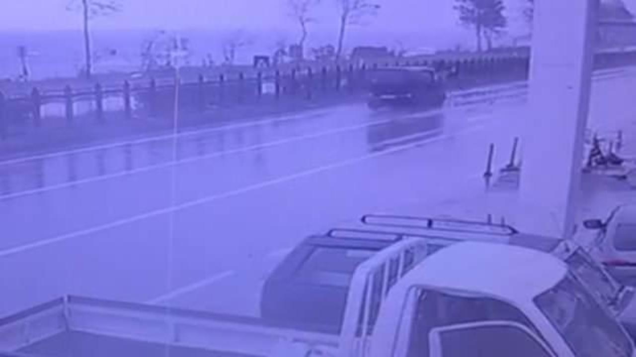 Korkun&ccedil; kaza can aldı! Kırmızı ışık &ccedil;ağrısı