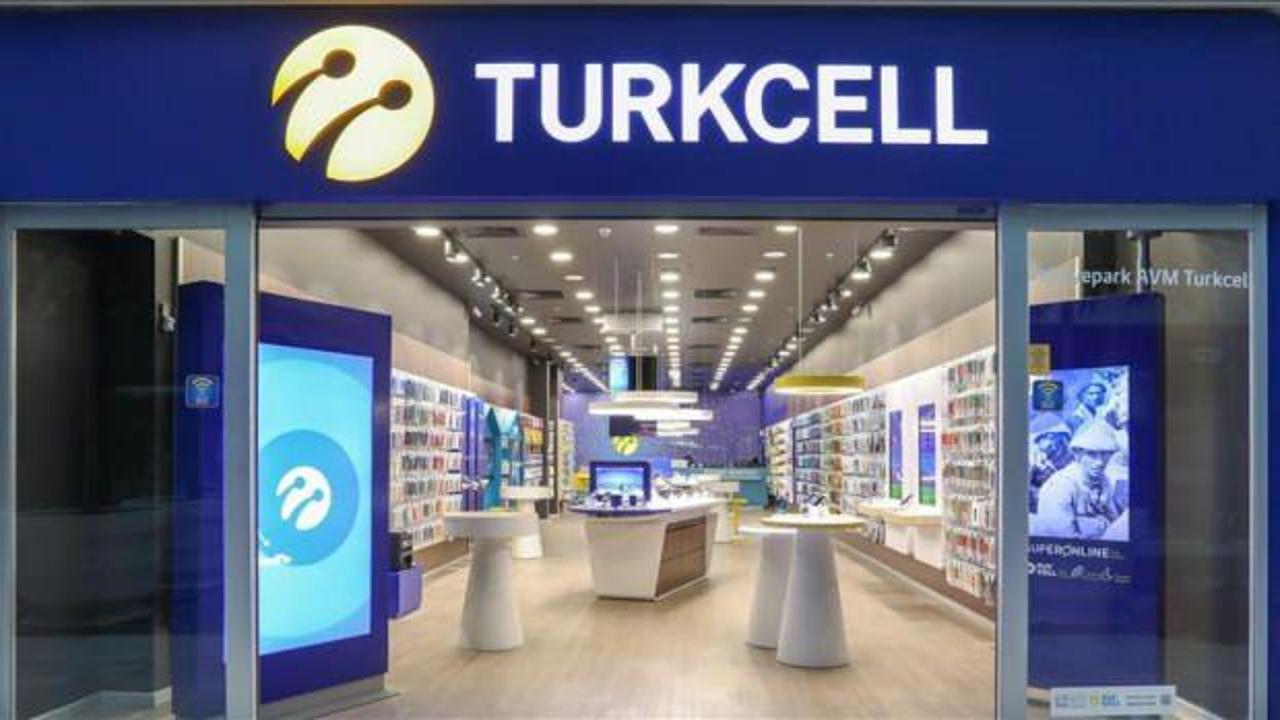 Turkcell temassız mağaza dönemine geçti