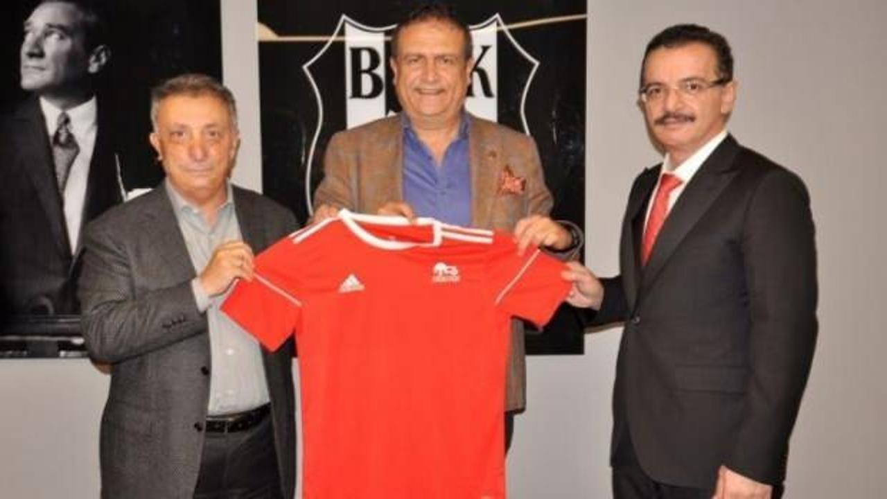 Traktör ve Machine Sazi başkanları Beşiktaş'ı ziyaret etti
