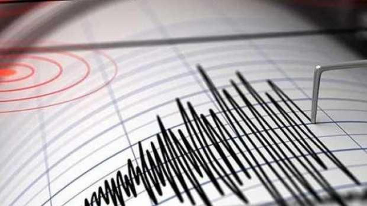 Son dakika: Balıkesir'de korkutan deprem!